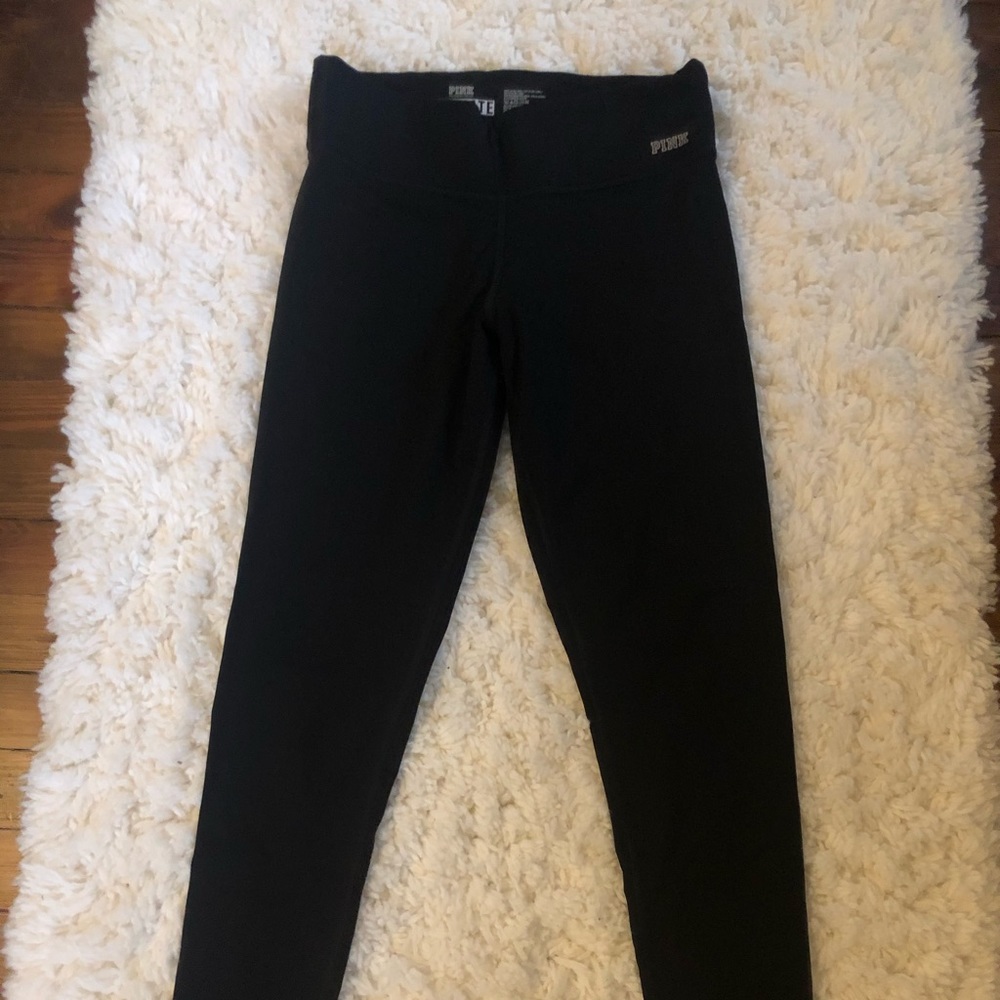 PINK Ultimate Yoga Leggings